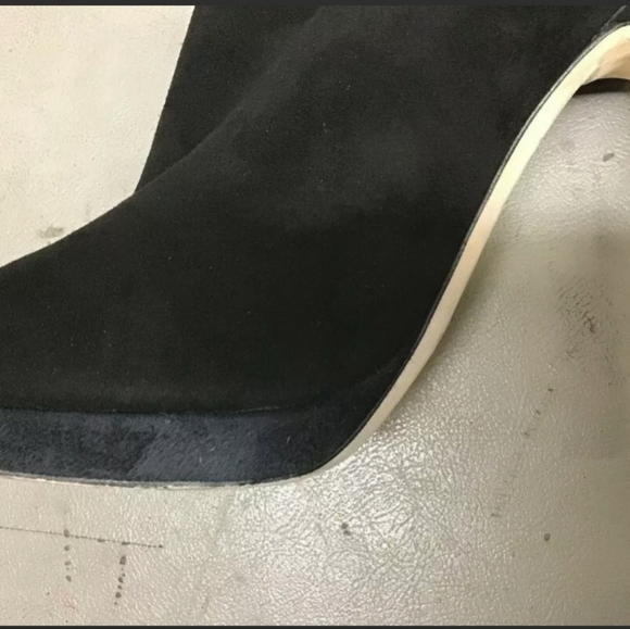 Authentic Jimmy Choo Heels..🌟🌟Includes FREE gift🌟🌟 - Picture 5 of 5